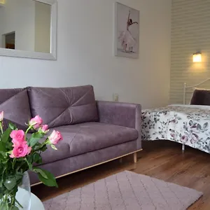 Appartamento Be My Guest - Krucza Elegant - Rondo De Gaulle'a Center Of Metro Wi-fi Breakfast, Varsavia